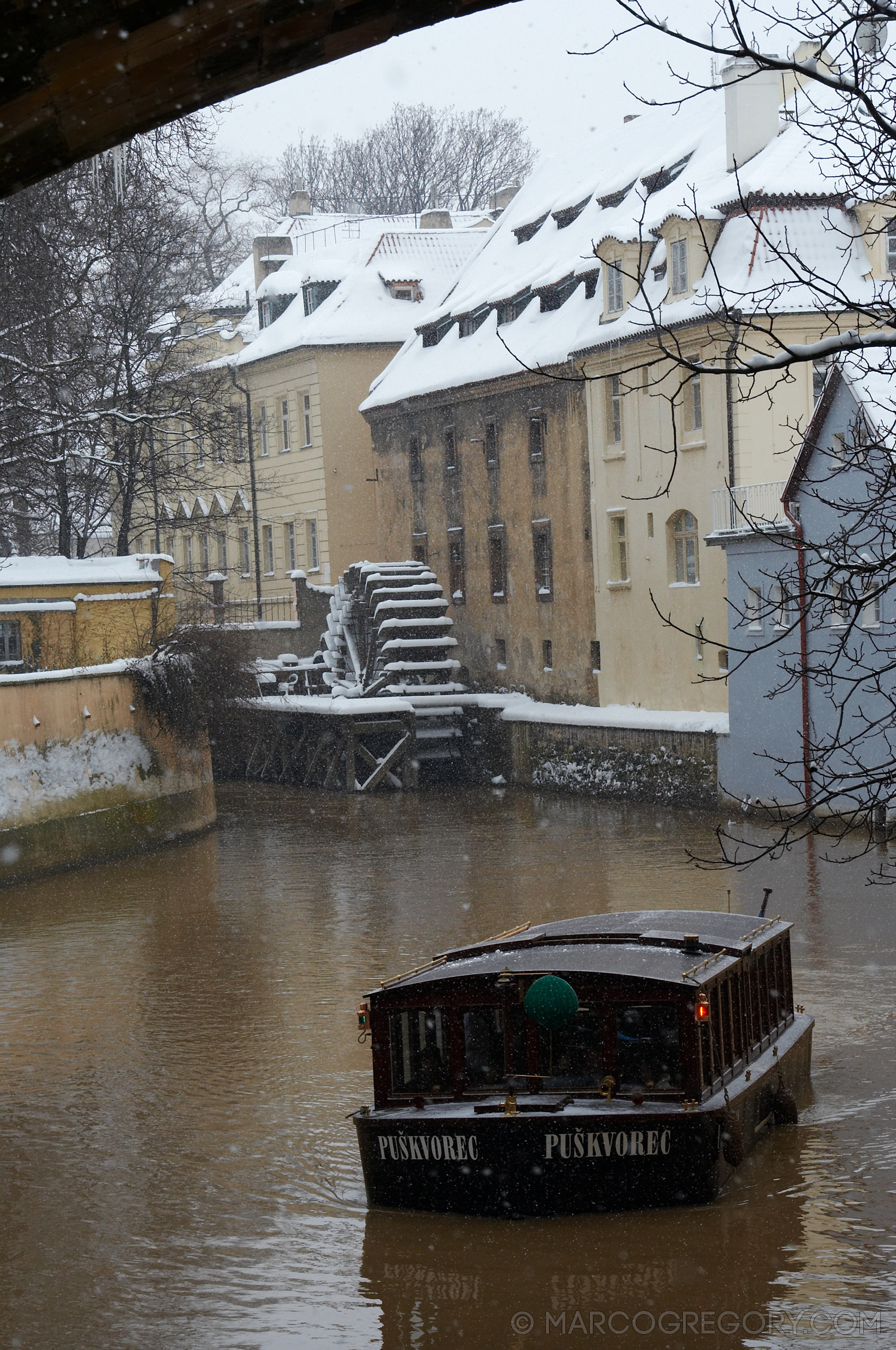 060312 Prague Winter - Photo0072 of 85