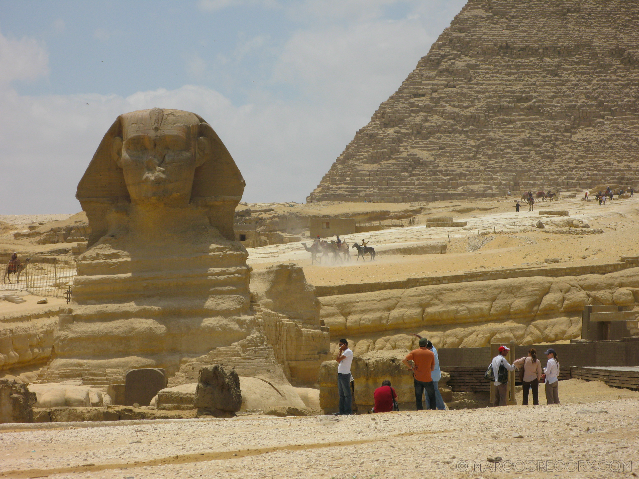 100624 Cairo 2010 - Photo0012 of 29