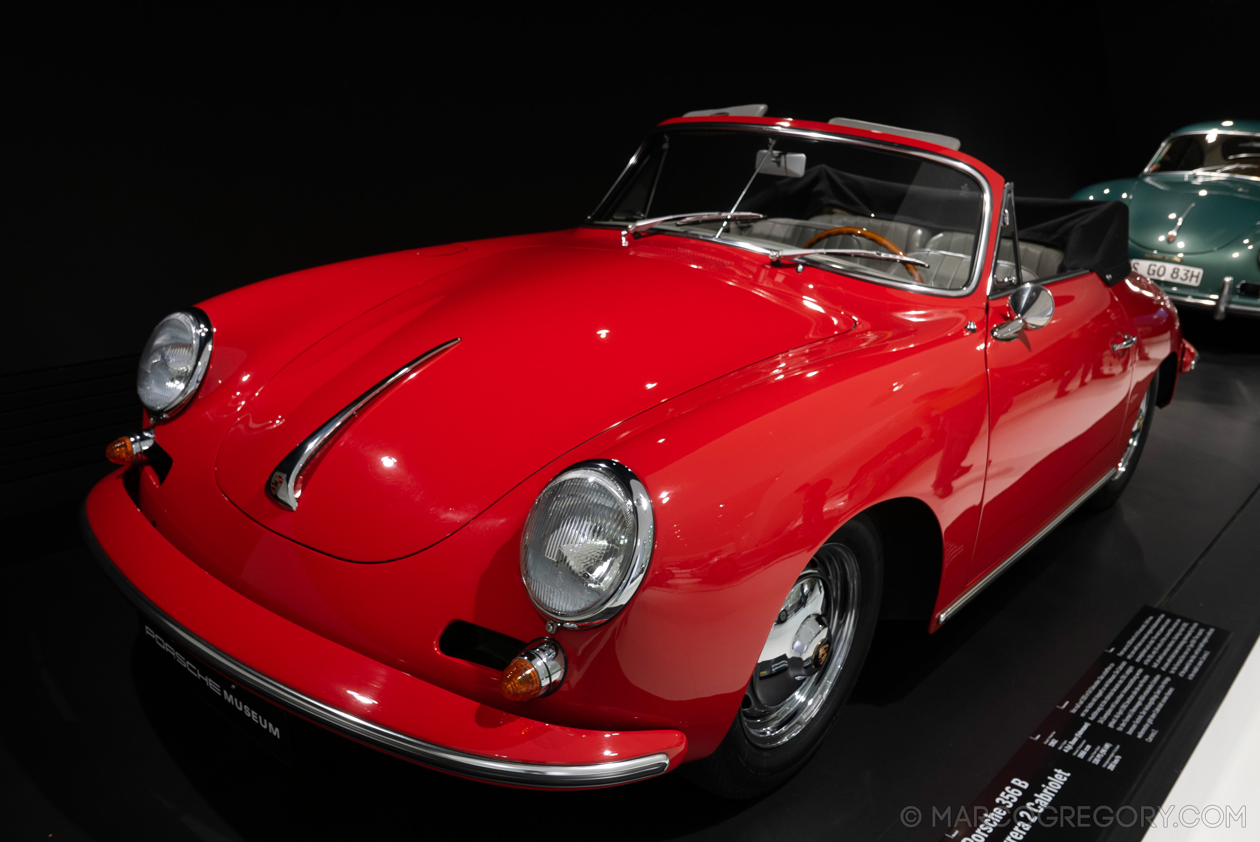 151128 Porsche Museum - Photo0006 of 92